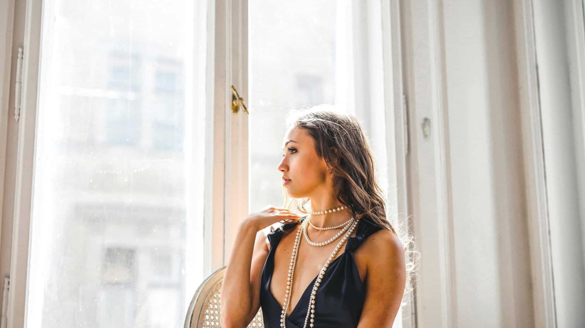 The Art of Layering: Creating Stunning Jewellery Combinations